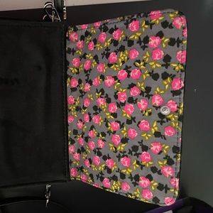 Vera Bradley black clutch